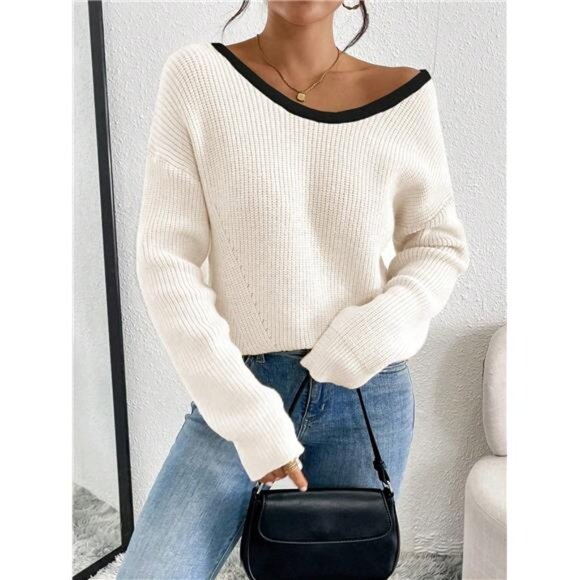 Women's Contrast Color Trim Bow Decor Back Split Sweater - Picture 3 of 7